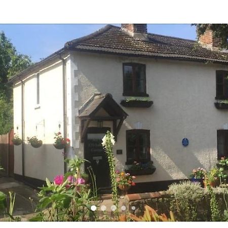 ווסט מאלינג Cricketers Cottage B&B מראה חיצוני תמונה