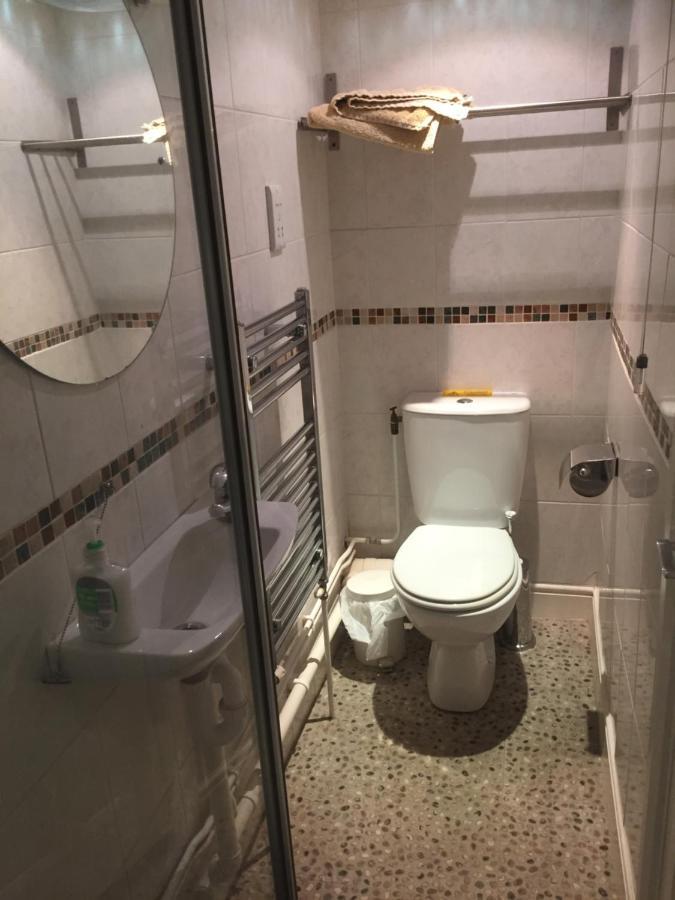 ווסט מאלינג Cricketers Cottage B&B מראה חיצוני תמונה